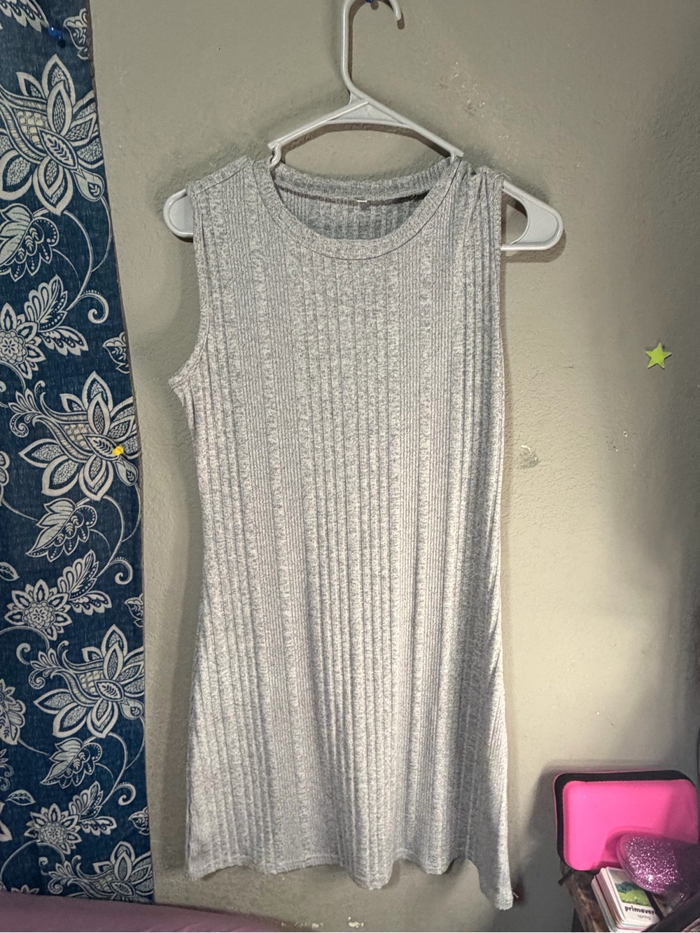 Sleeveless Ribbed Knit Dress - Light Gray